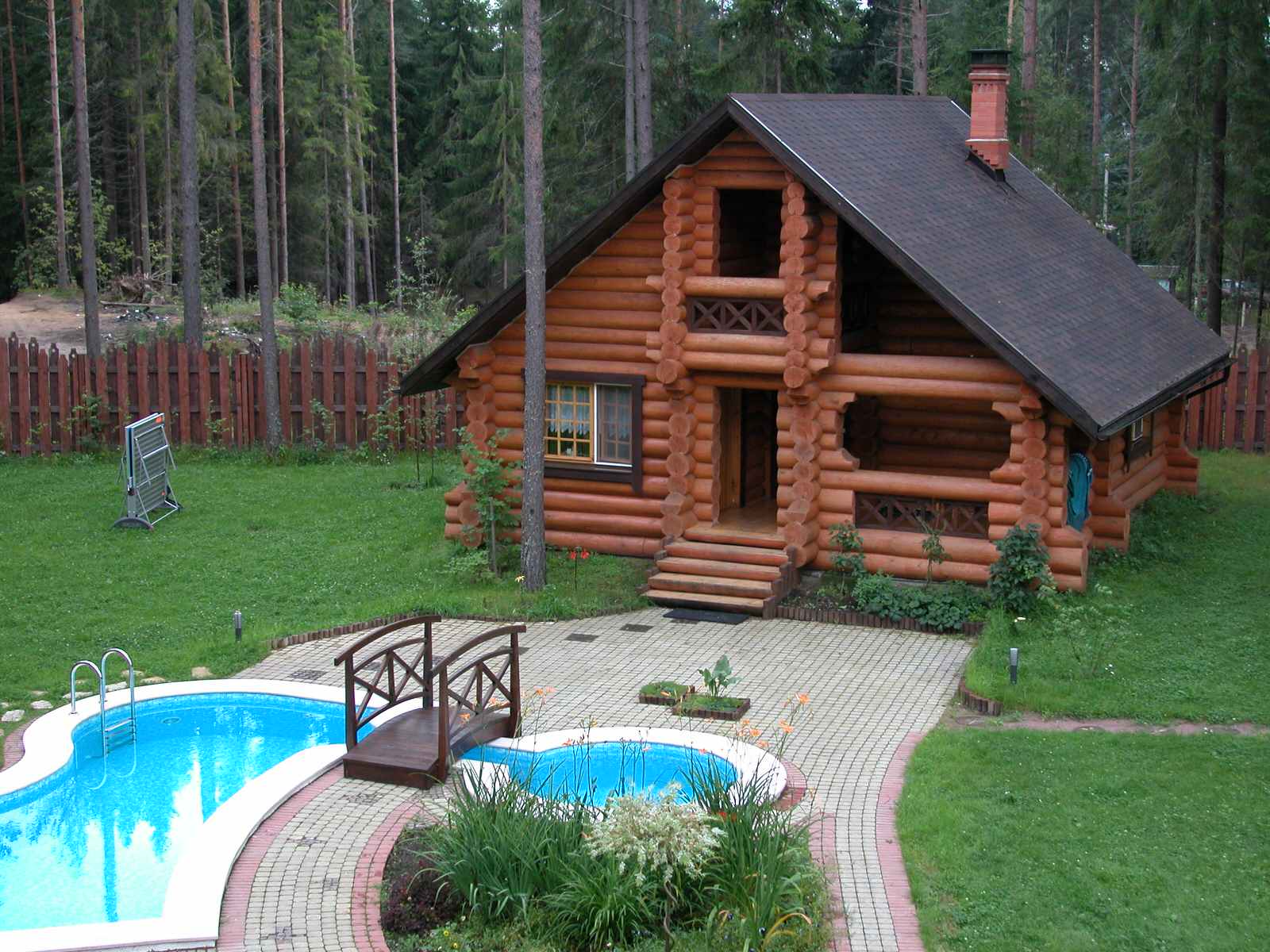 Частный особняк по индивидуальному  проекту. Пос. Рощино. Ленинградская обл.