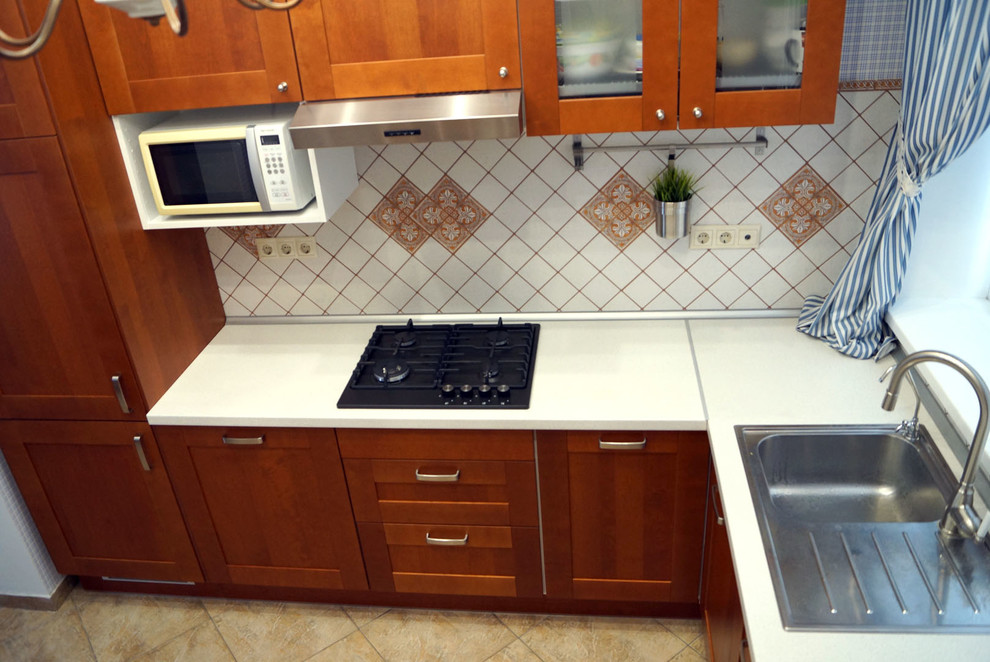 Дом в терракотовых тонах