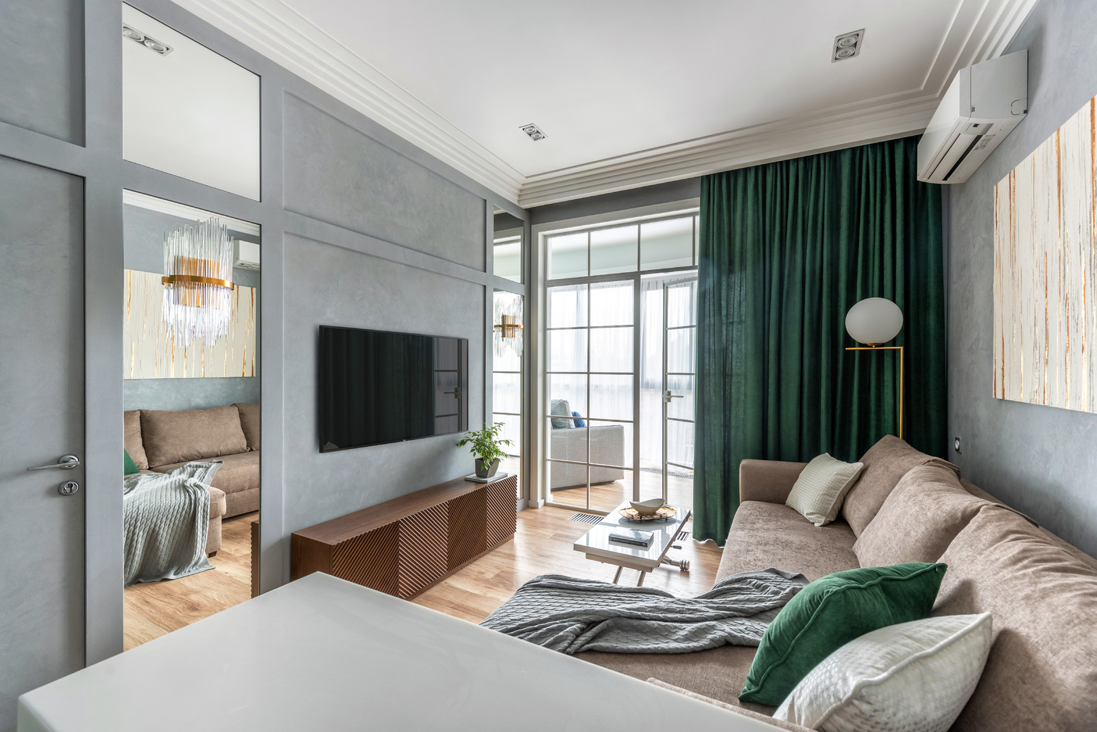 Изумруд на Парковой