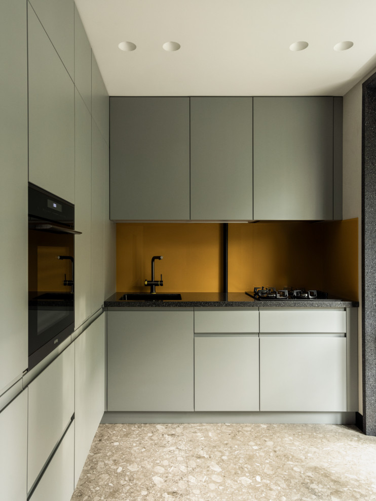 ТЕРПКИЙ МЕД