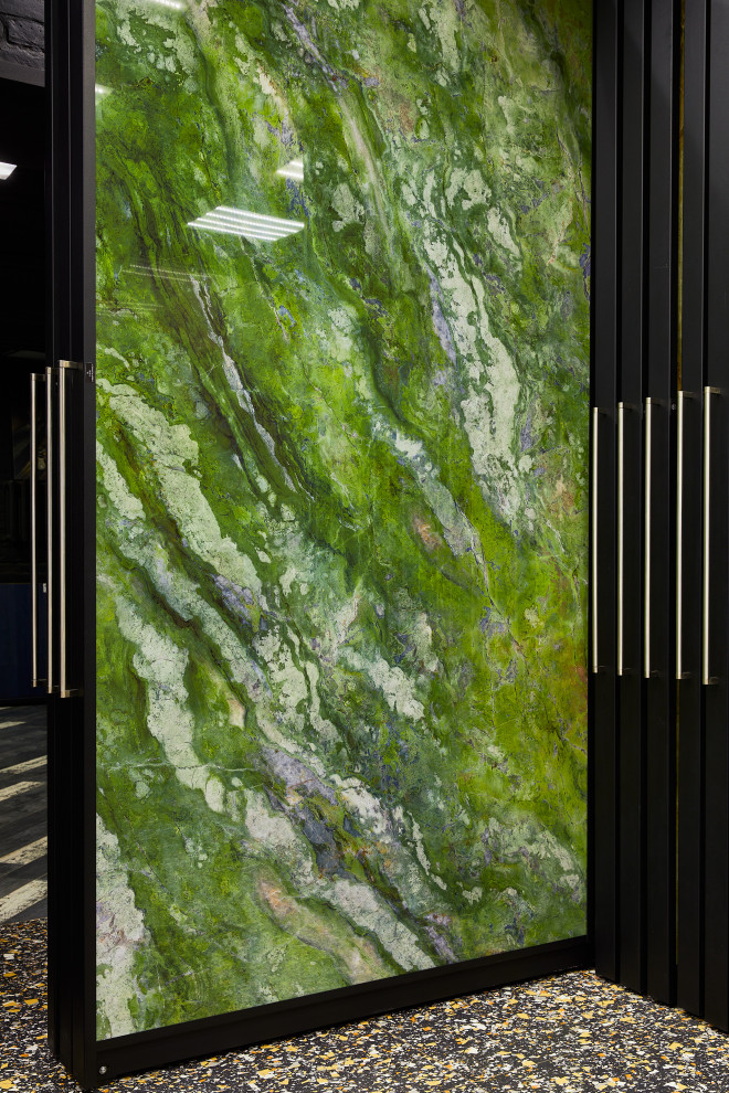 Экспозиция шоурума SpazioIris Moscow