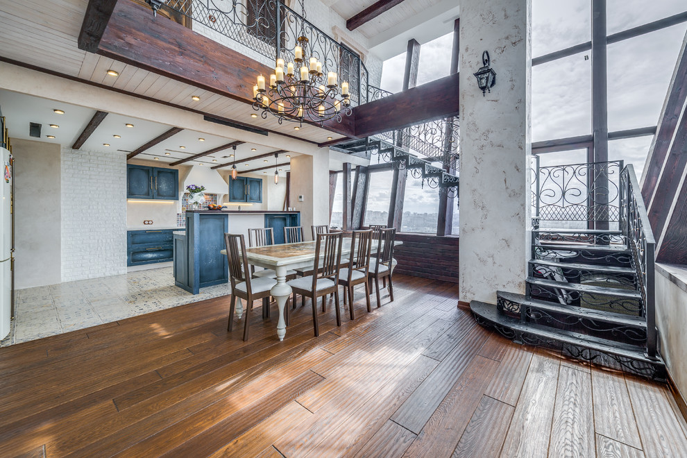 Пентхаус в Санкт-Петербурге. Мебель и отделка из массива.