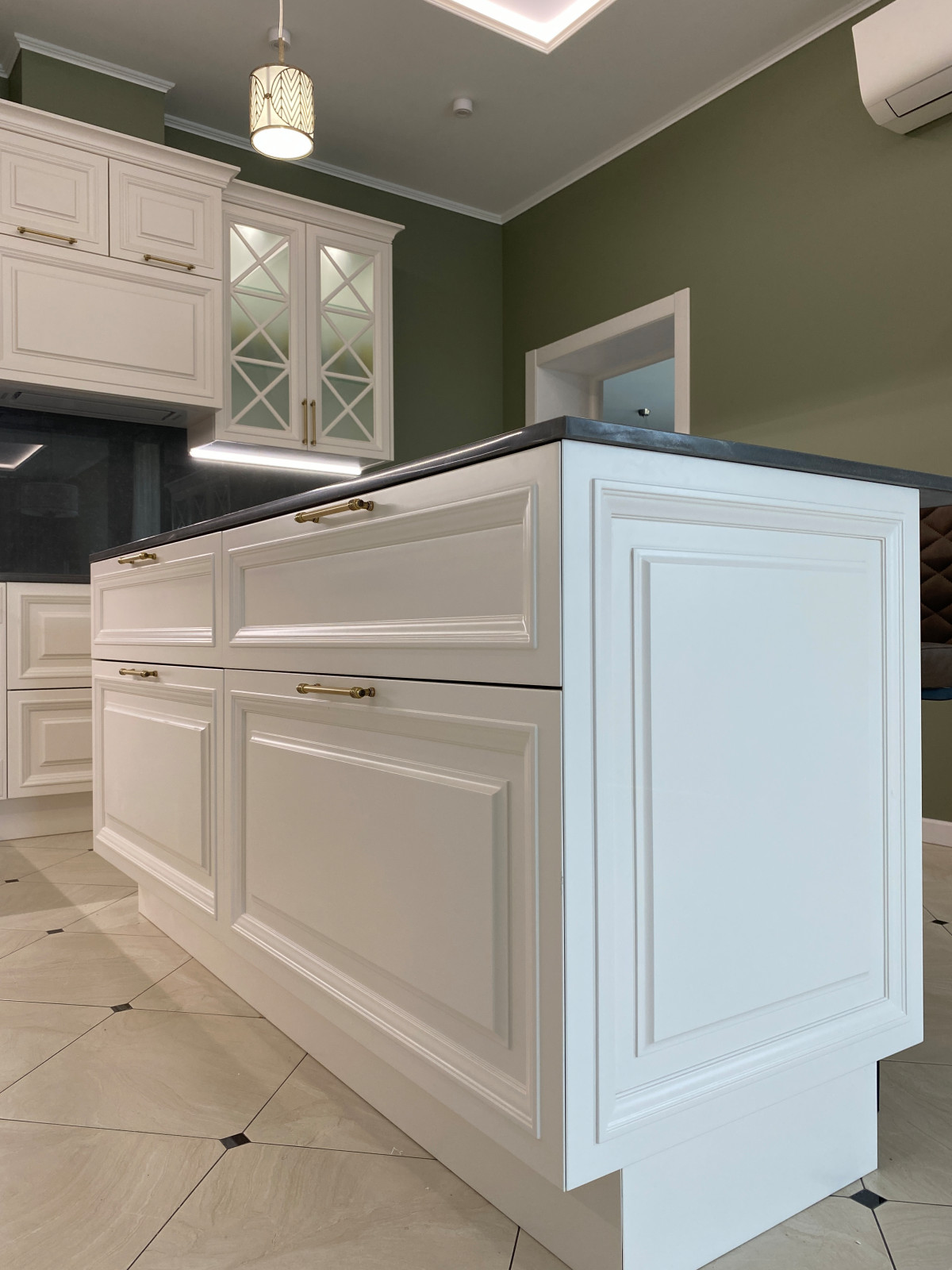 Кухня Беверли. КП Дубрава.