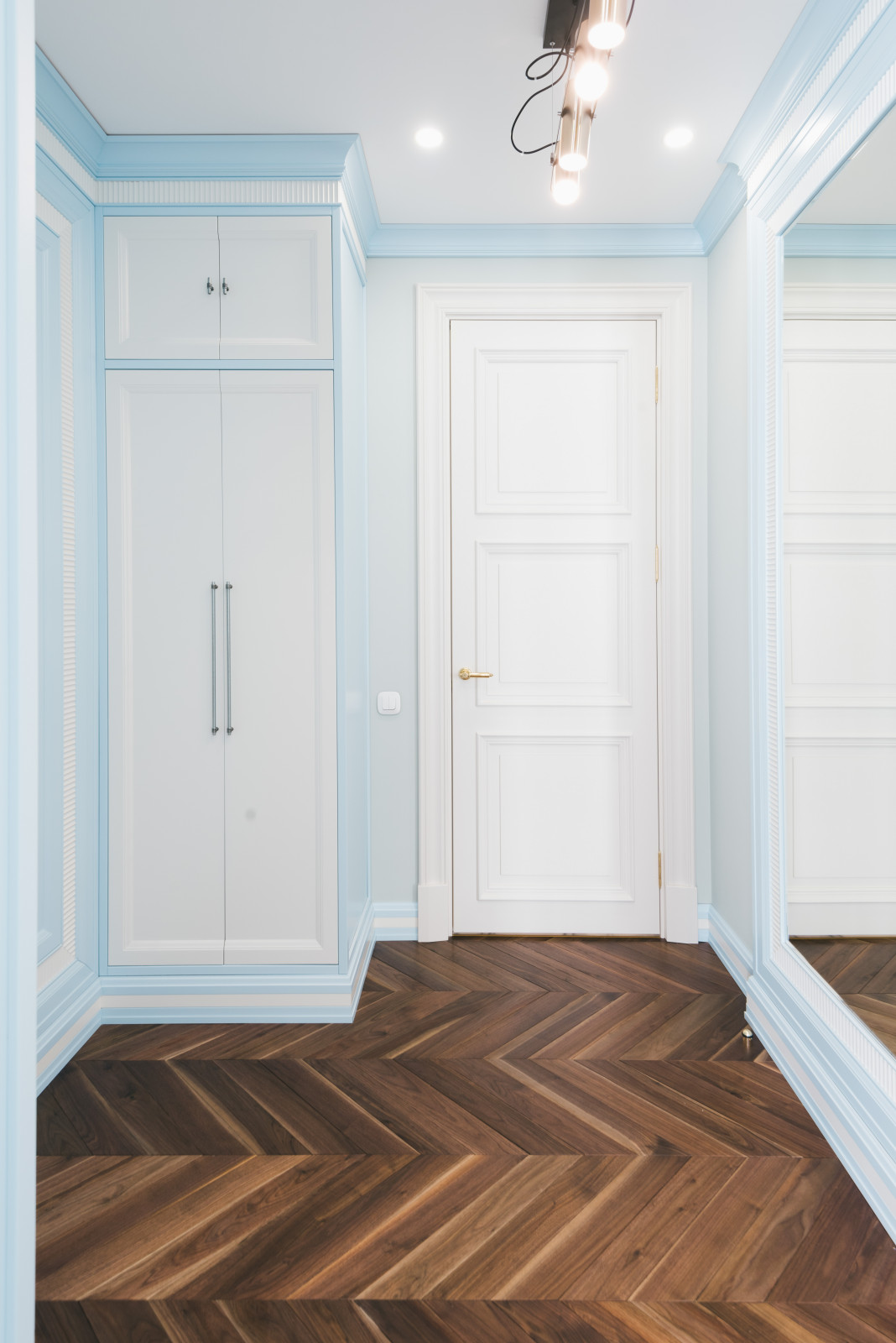 Уникальная гардеробная комната для мальчика