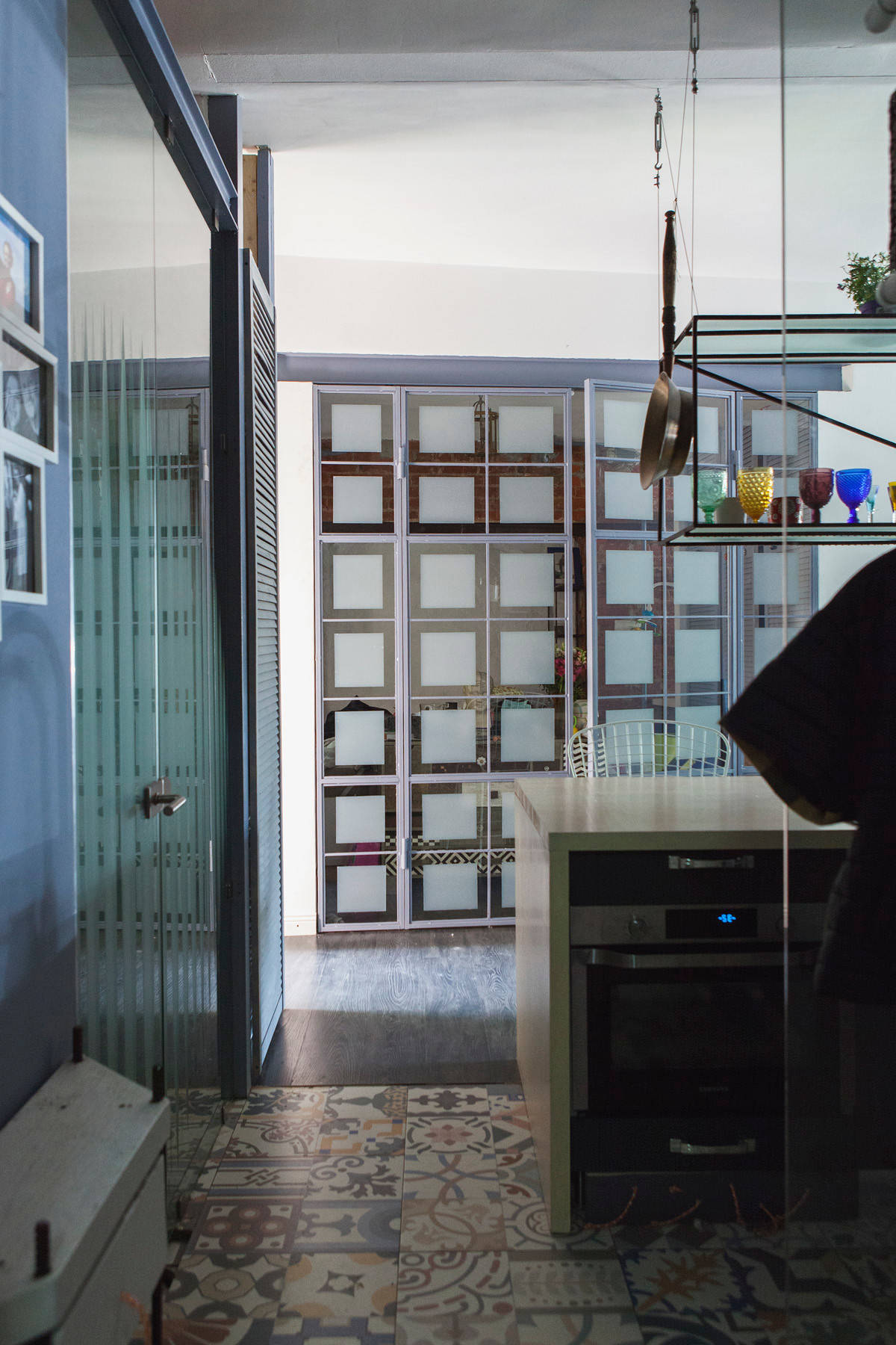 В гостях: Квартира-студия на первом этаже дореволюционного дома