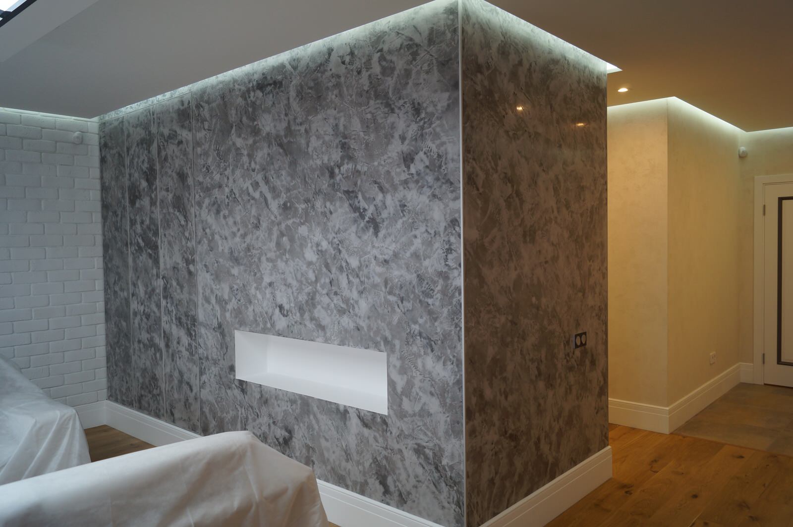 Ремонт квартиры в современном стиле - Гостиная - кухня - столовая