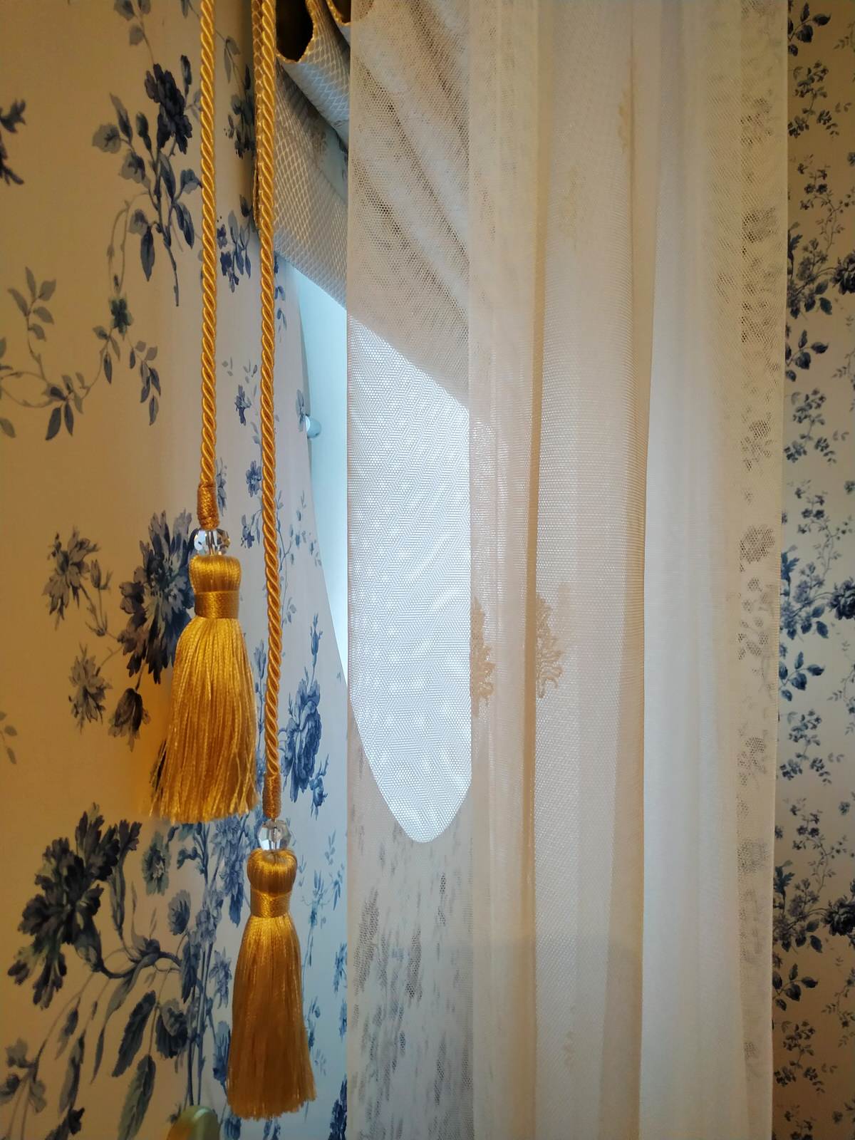 От 2-х до 15-ти: интерьерный текстиль для загородного дома в классическом стиле