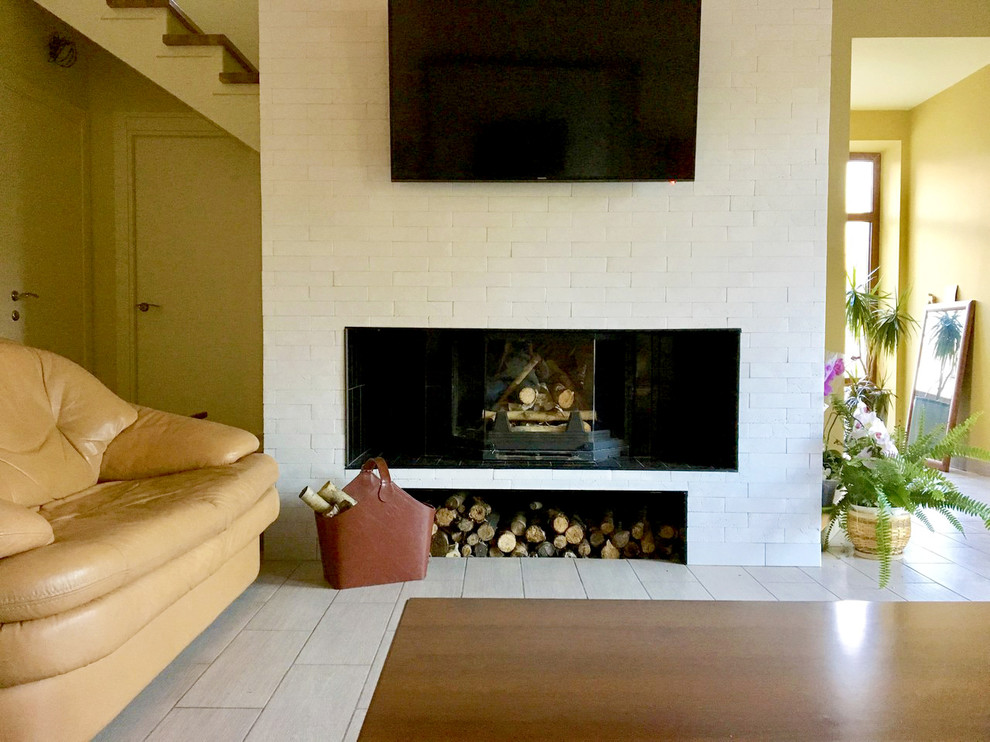 ГОСТИНАЯ С КАМИНОМ