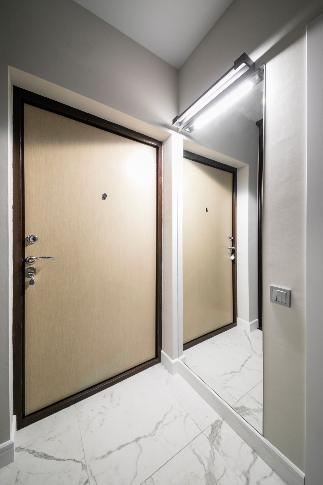 Однокомнатная квартира для молодой девушки. Ижевск, ЖК "Облака", 44 кв.м.