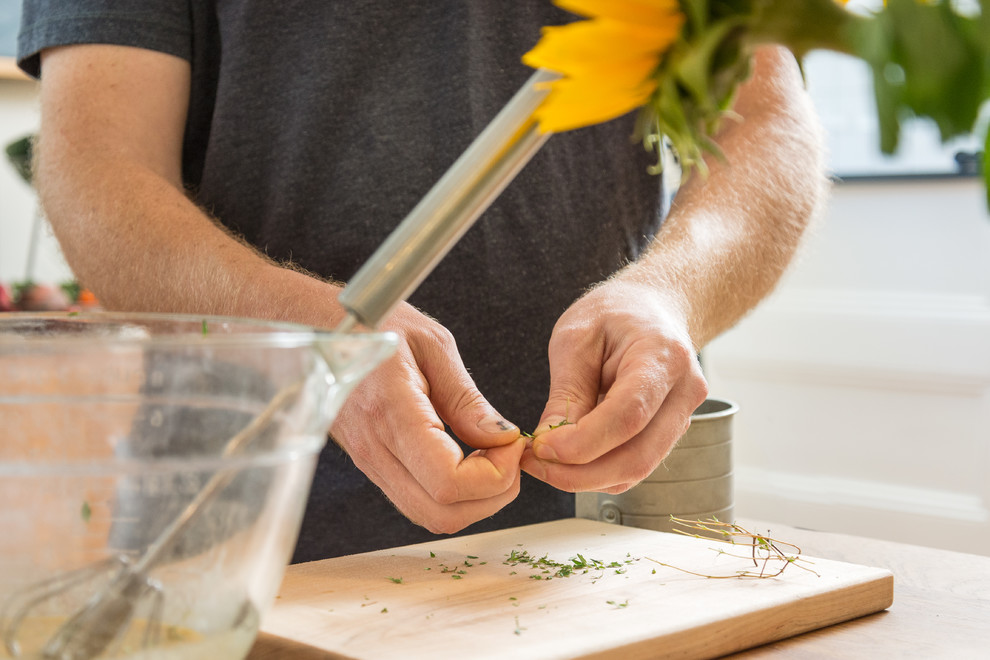 Приоритеты: Как ухаживать за садом, если денег нет