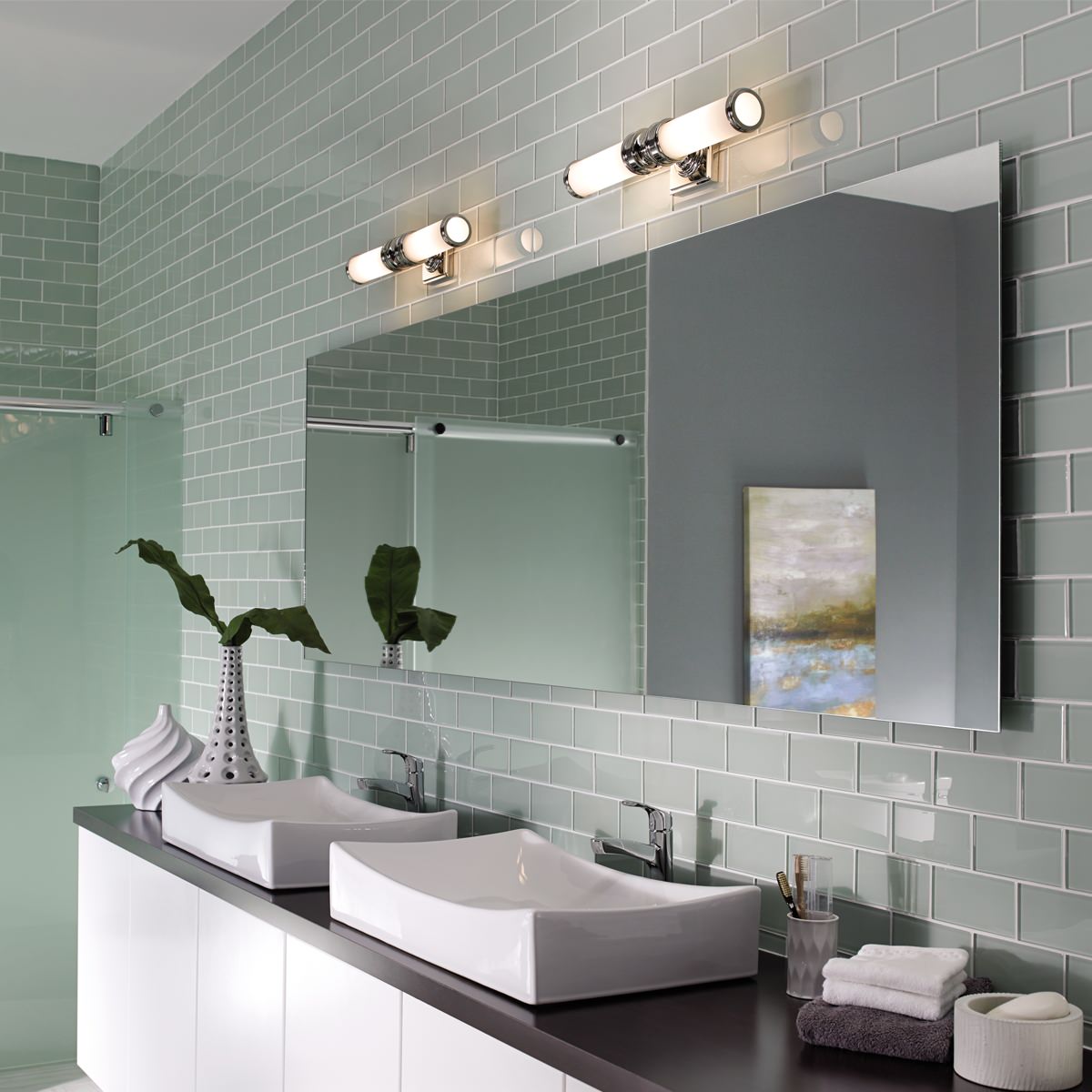 Оформление ванной комнаты бра Feiss