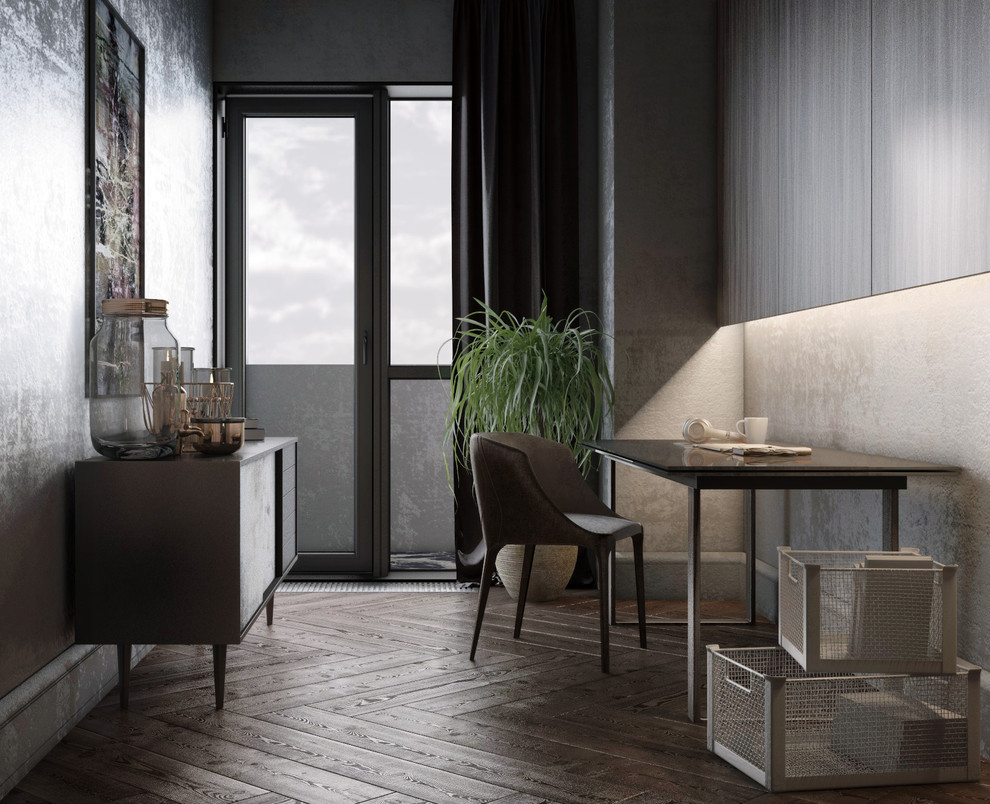 Black IT Interior