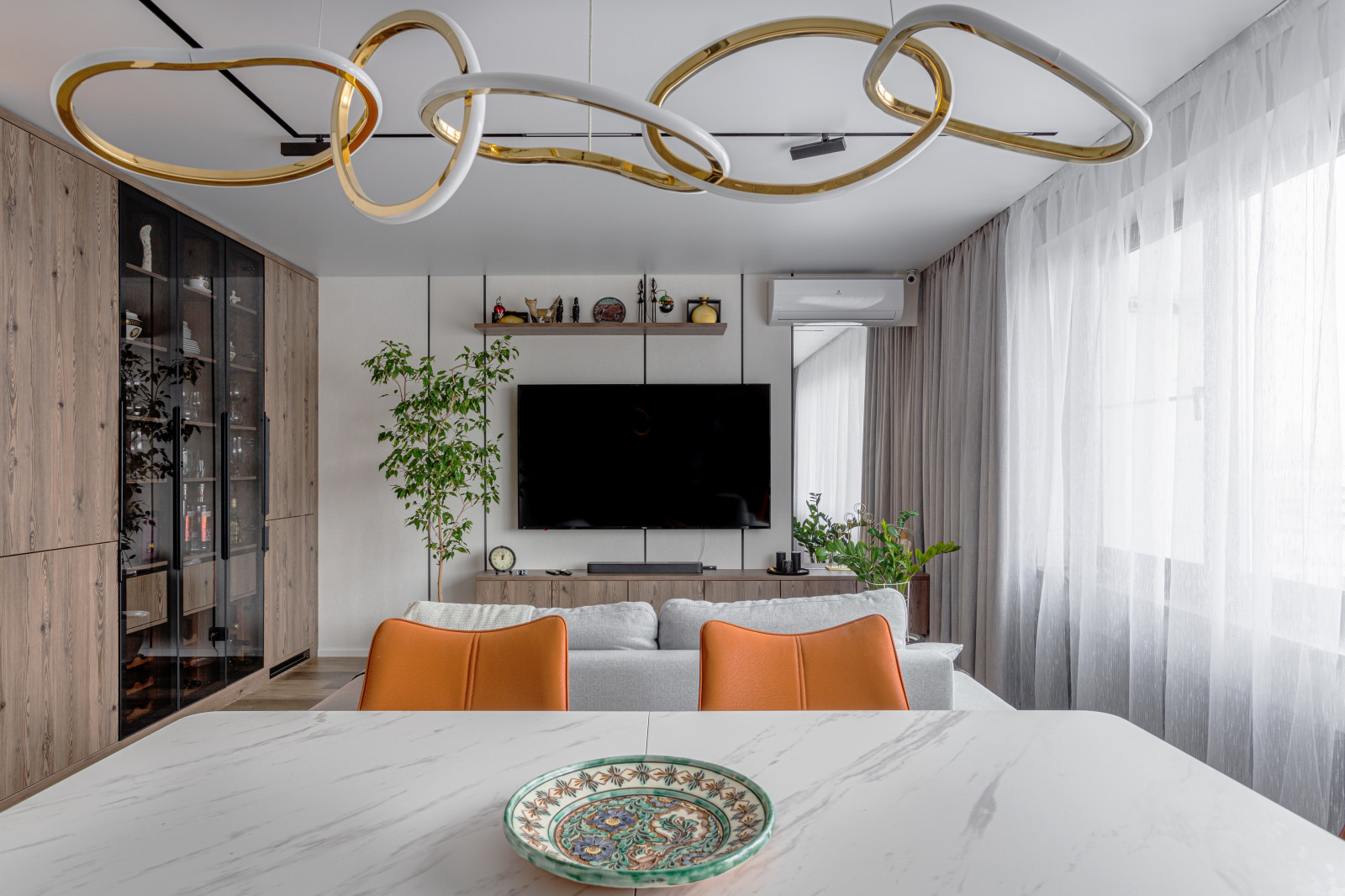 Трехкомнатная квартира на Бауманской