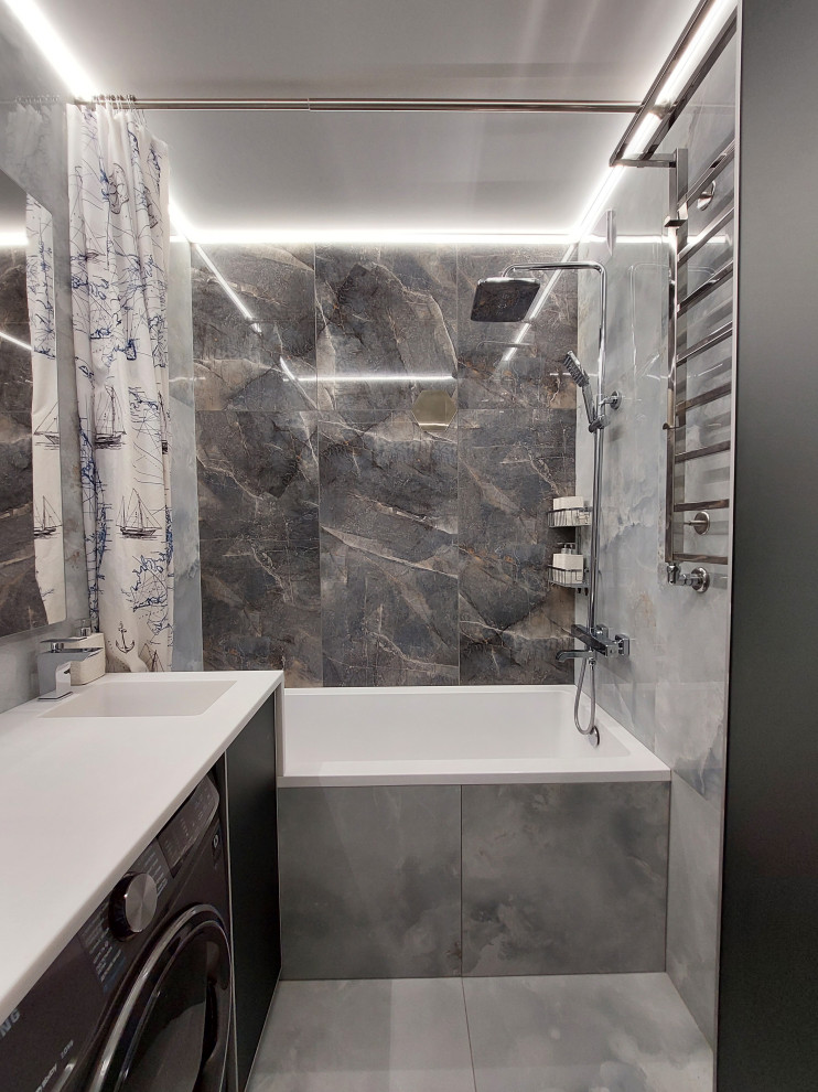 Серая кухня для городской квартиры