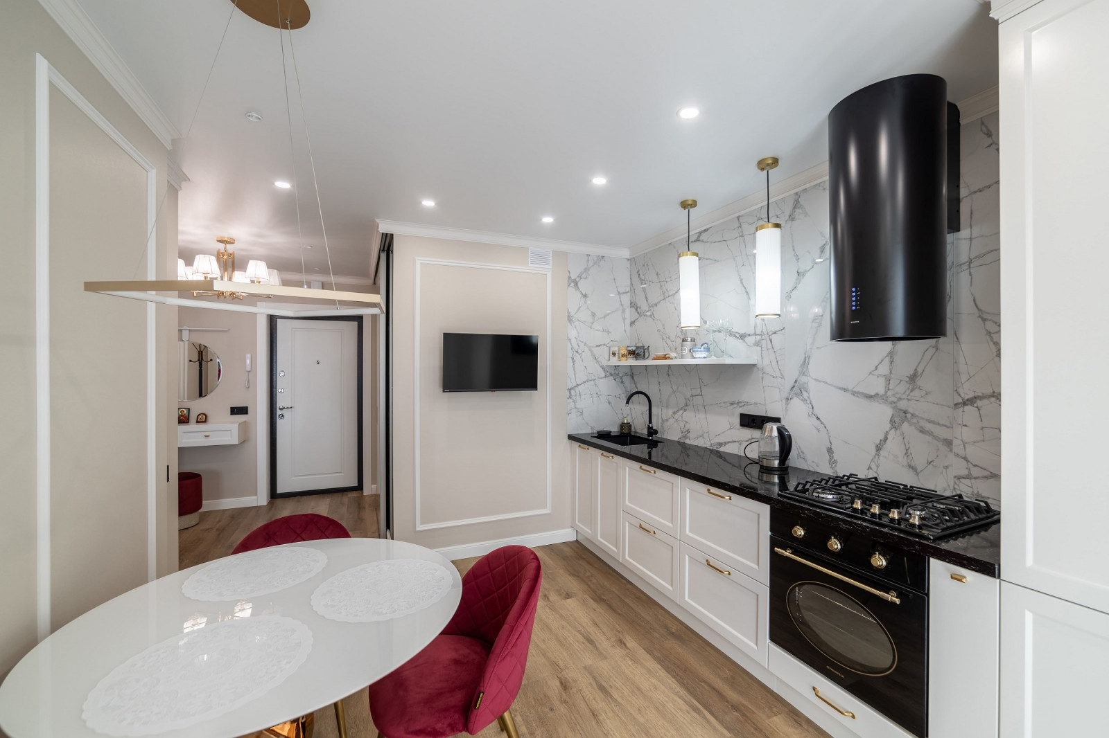 Обложка проекта: Дизайн квартиры в едином стиле, эмаль+плёнка, г.Рязань