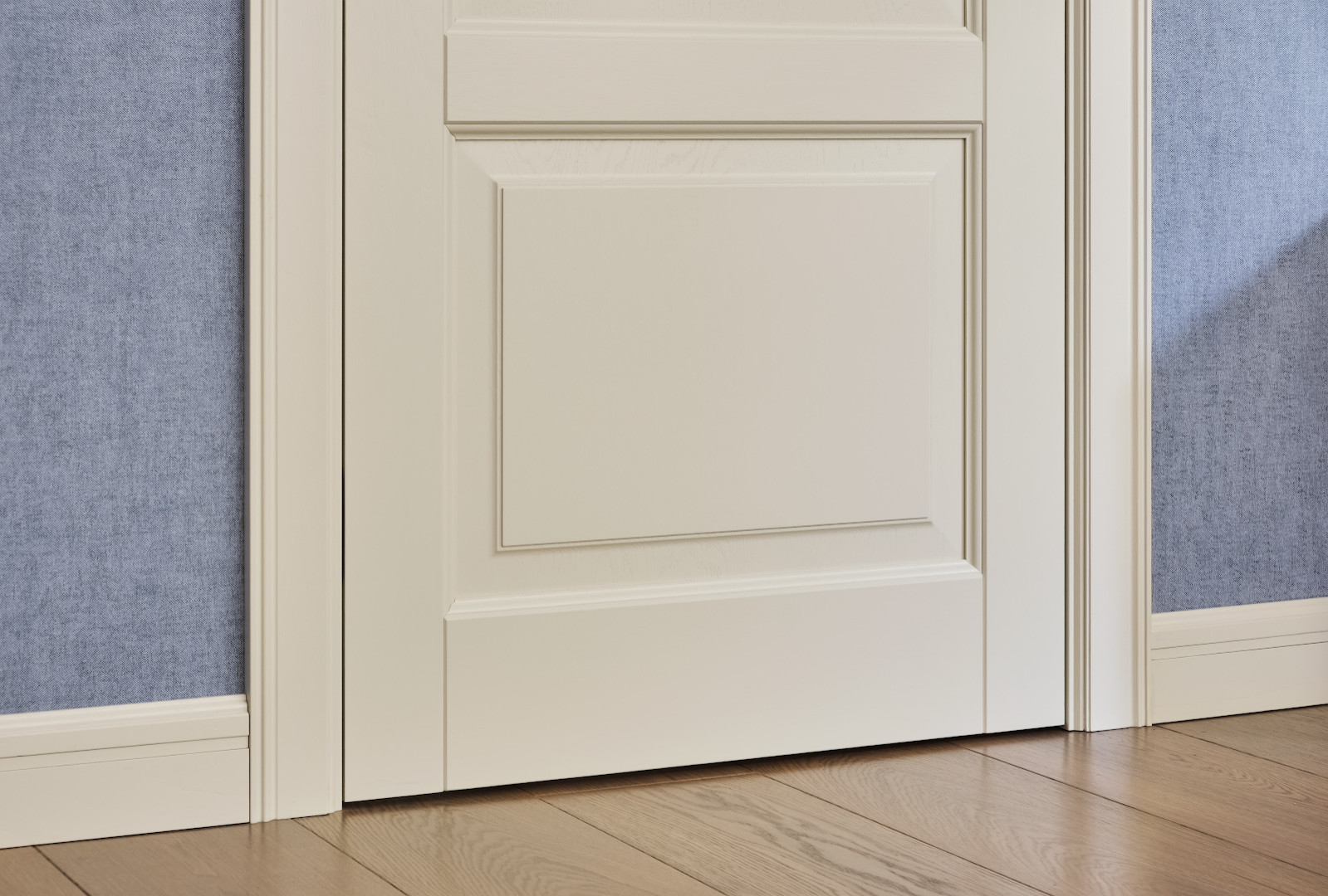 Кантри Ral 1013 в интерьере дома