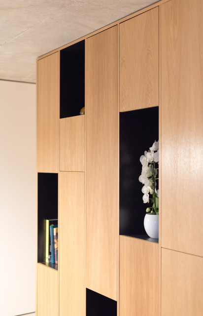 До и после:  Минималистичный дом с сеткой-гамаком во Франции