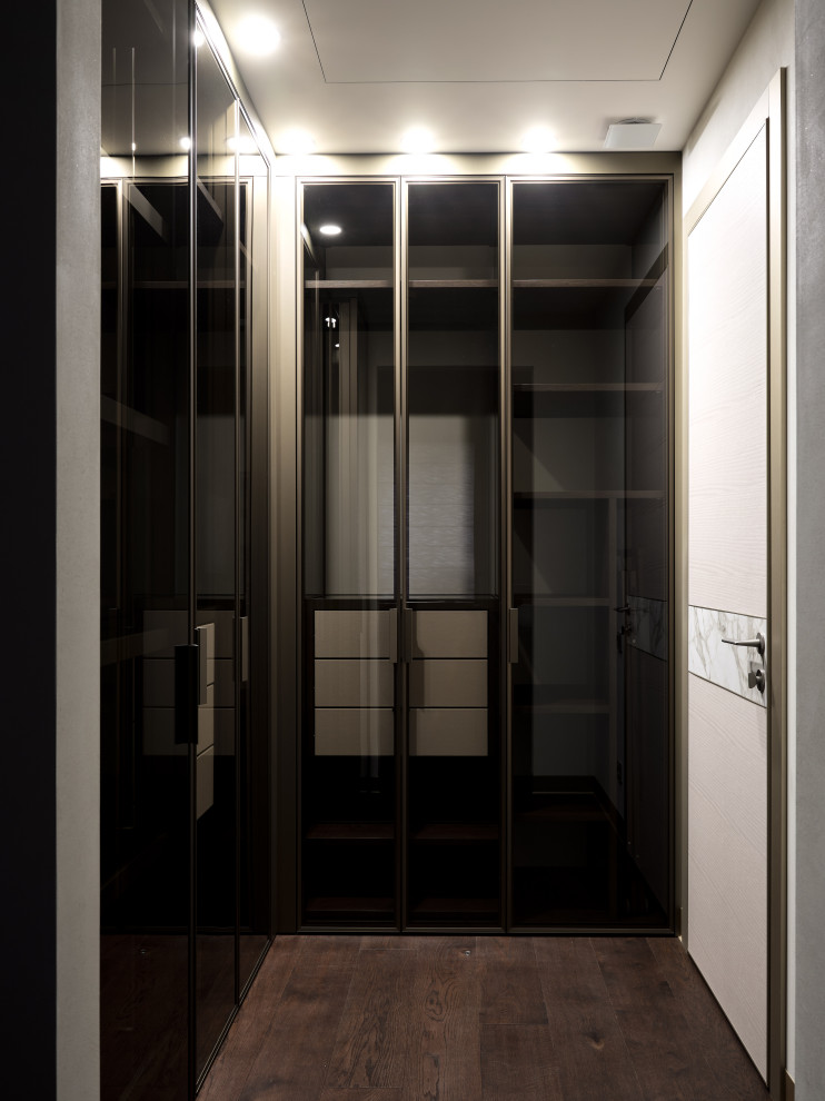 Cтеклянная гардеробная система