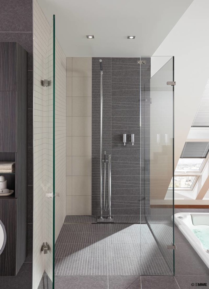 Фурнитура PICO для распашных душевых дверей MWE из Германии