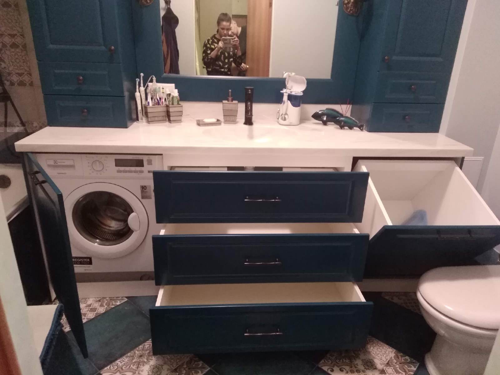 Гарнитур в ванную комнату эмаль