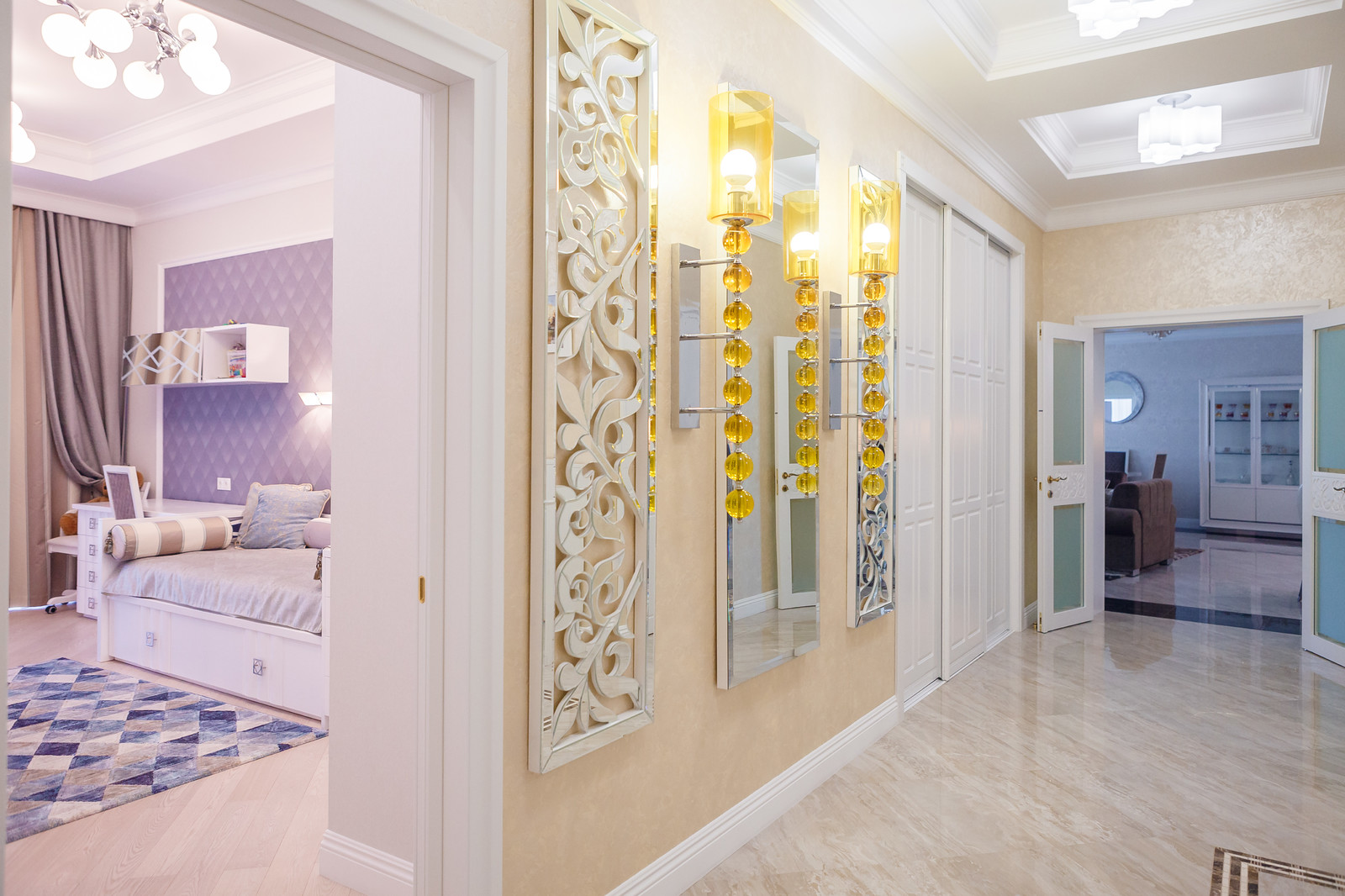 Парадный Холл. Янтарное