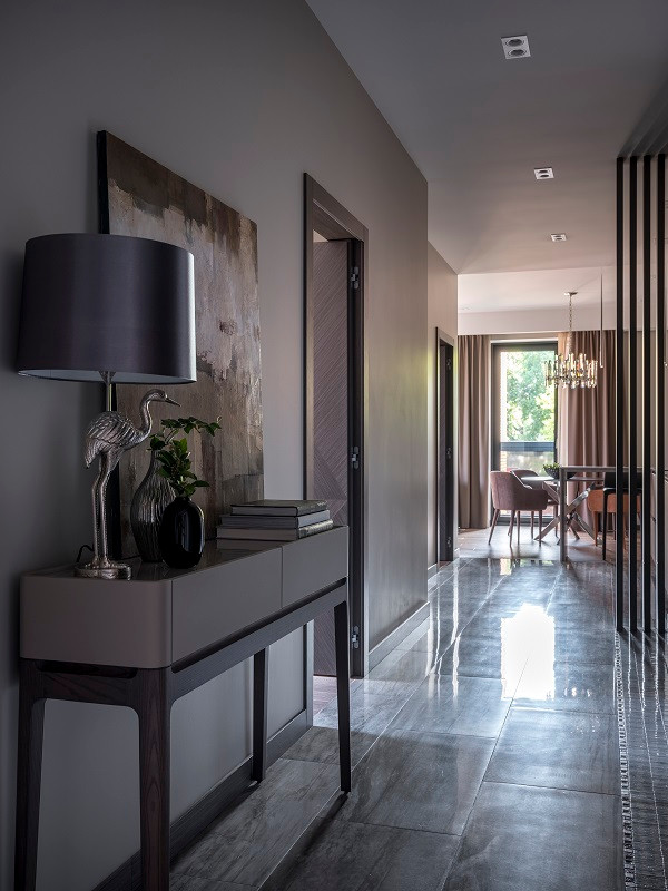 Картины в прихожей