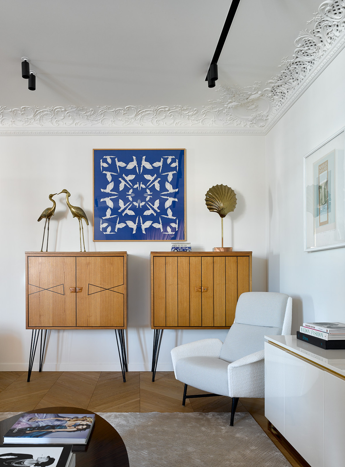 Houzz тур: Белая квартира на Цветном