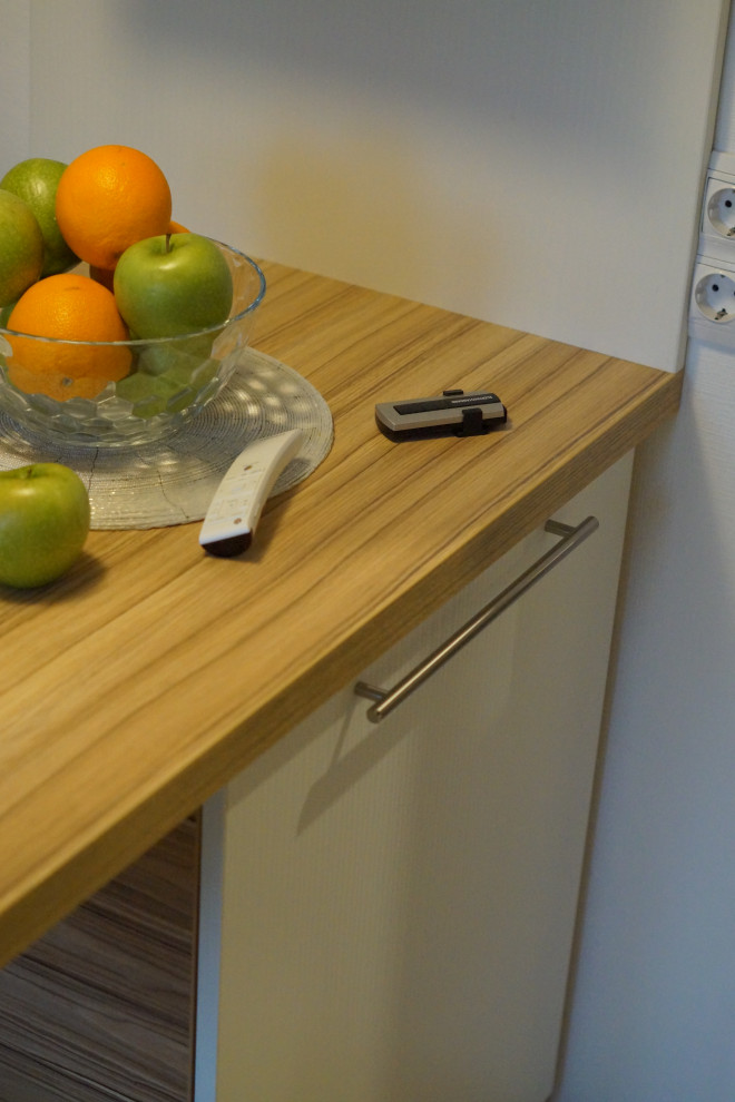 Обложка проекта: Однокомнатная квартира с кухней-гостиной 6м2 и стиральной машиной на кухне