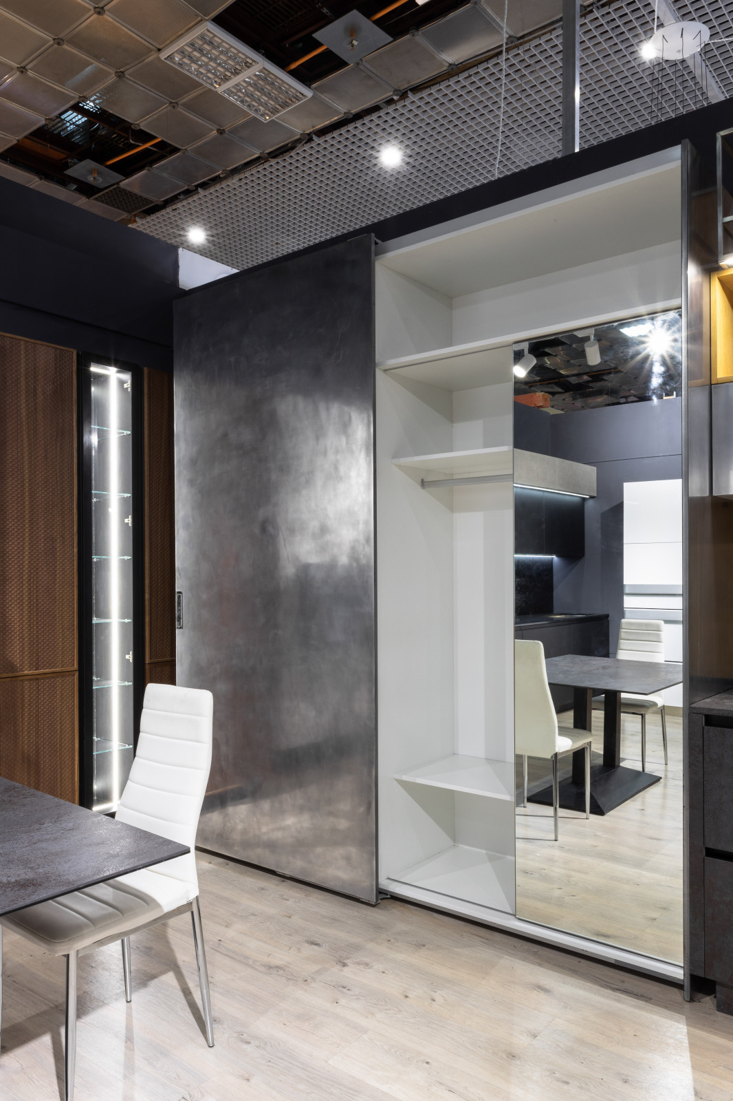 Экспострой на Нахимовском.