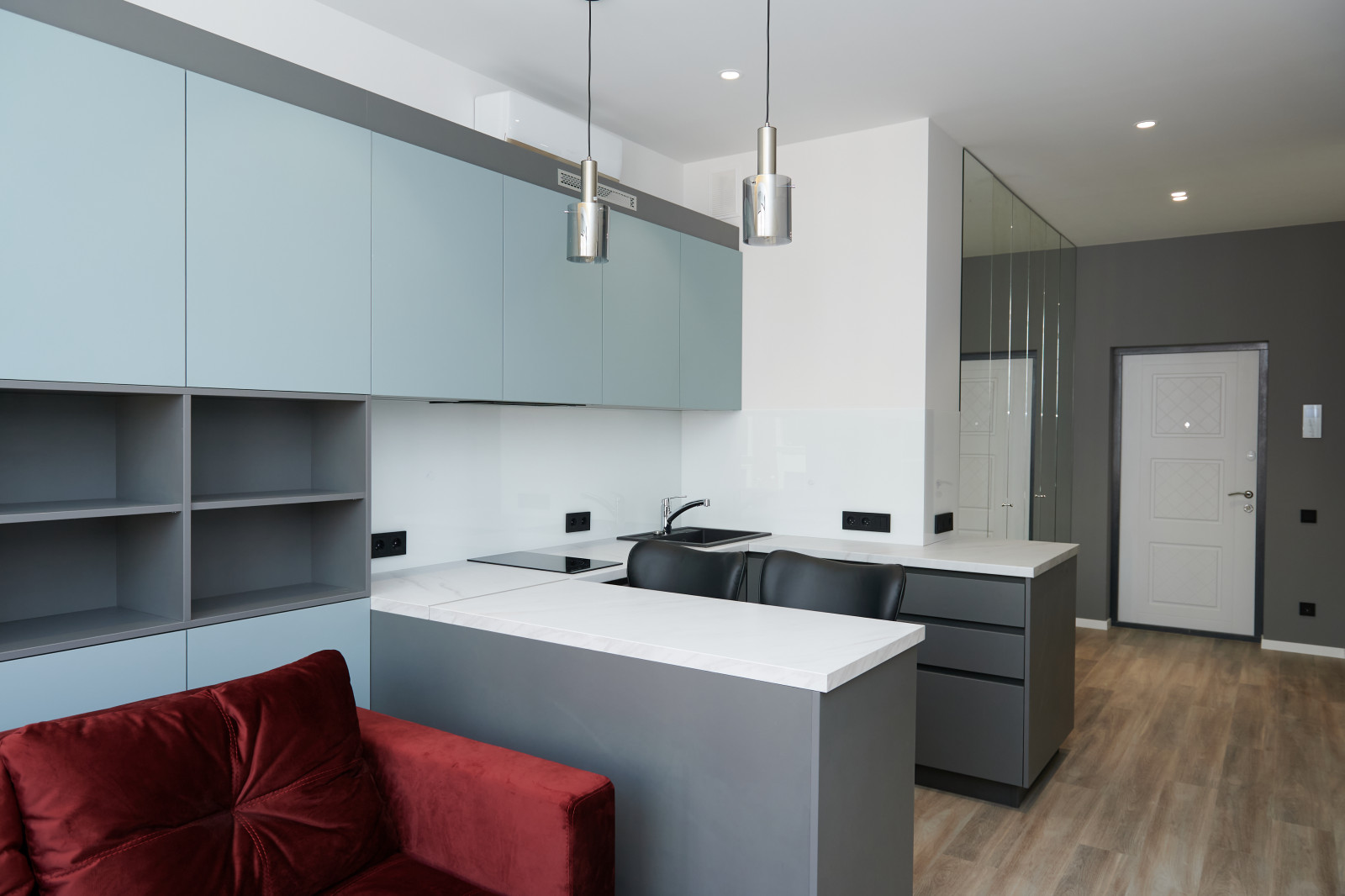 Обложка проекта: Функциональный ремонт для однокомнатной квартиры в новостройке