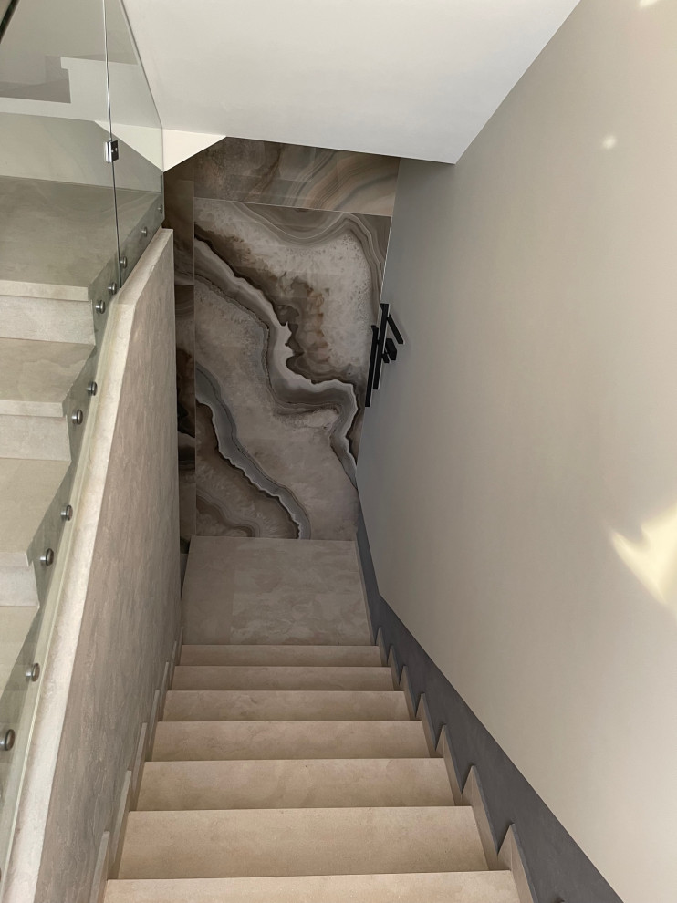 Лестница в жилом доме в г. Геленджике