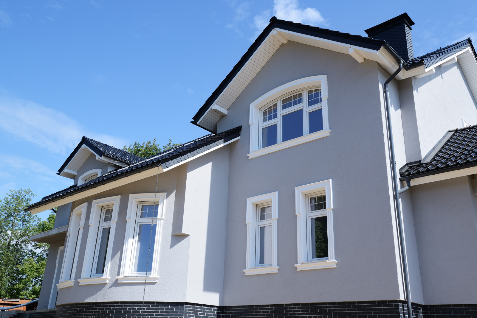 Обложка проекта: Загородный дом в современной классике