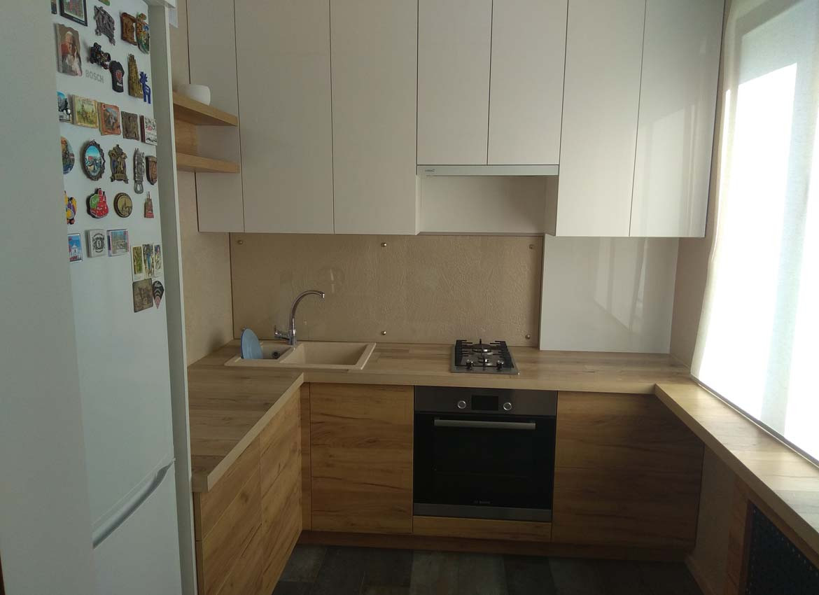 Кухни с фасадами из пластика