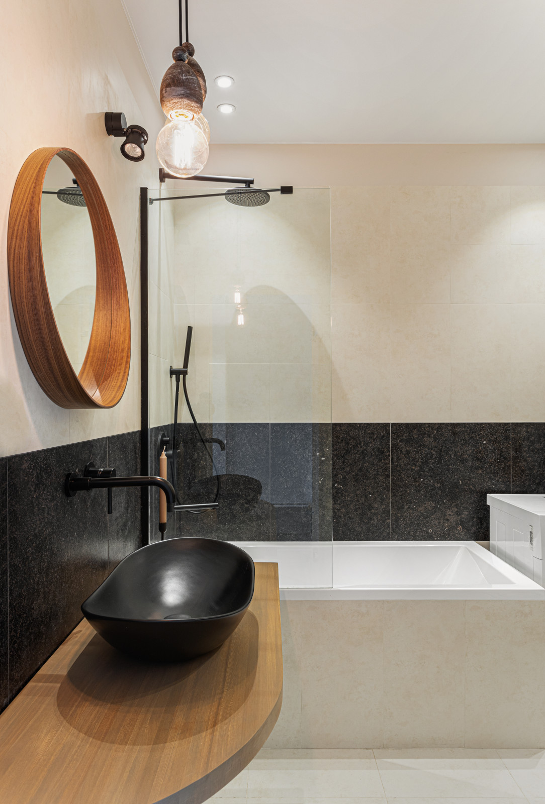 Обложка проекта: Лайнер-4