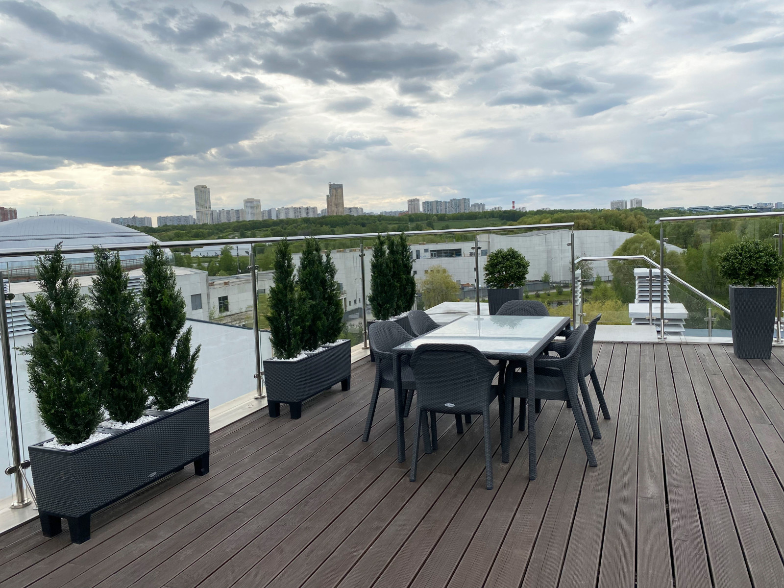 Веранда искусственное озеленение