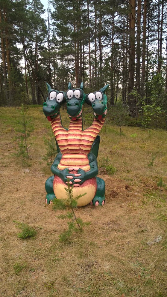 Скульптура из дерева