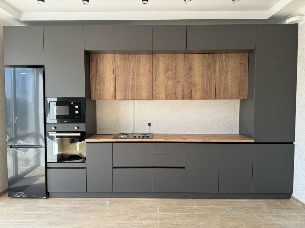 Обложка проекта: Прямая кухня в двухэтажном доме!