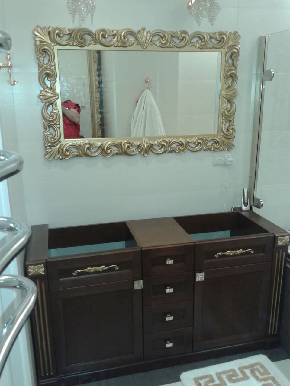 Зеркала в раме