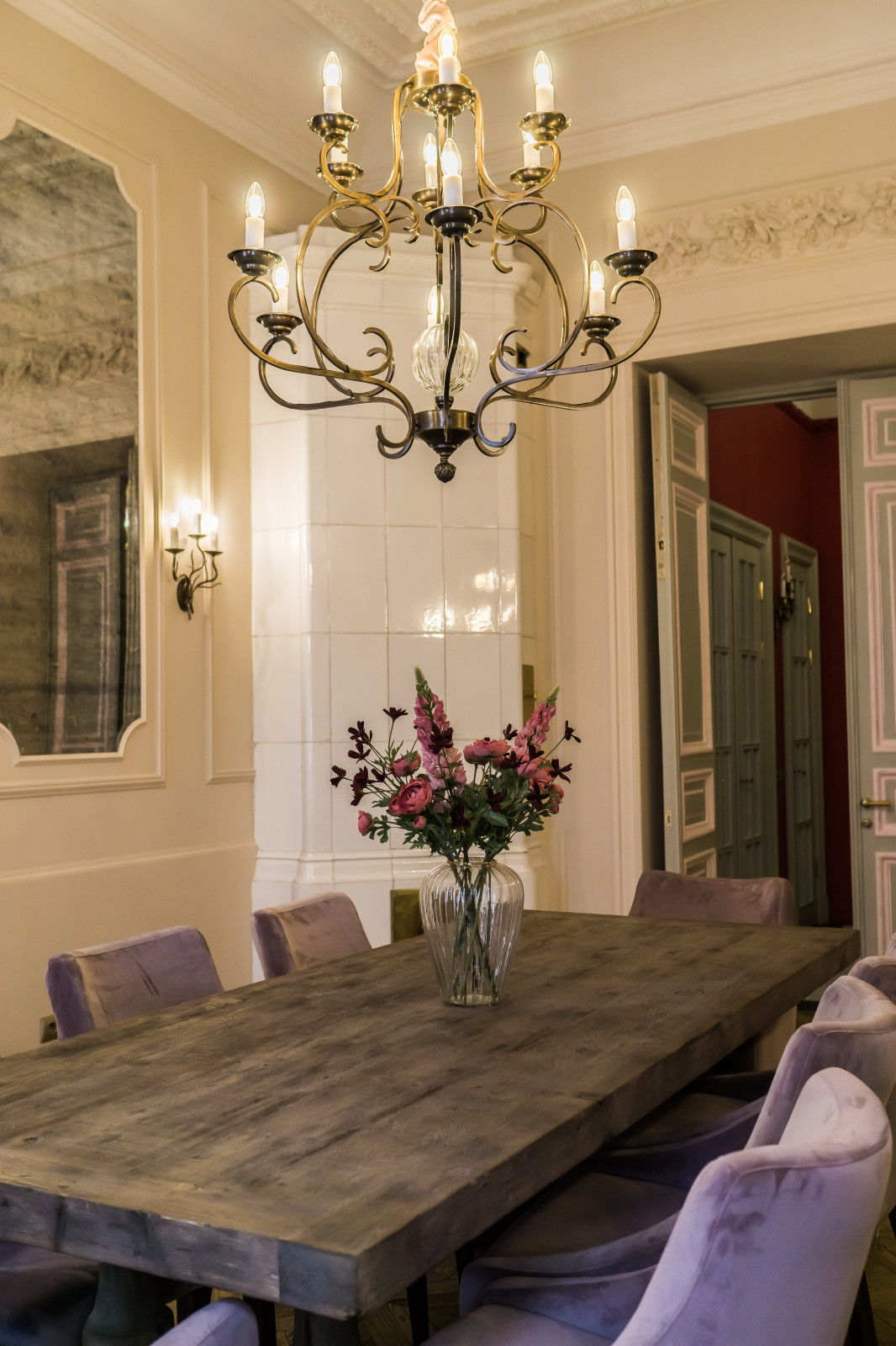 CHATEAU DE LA PETROGRADKA