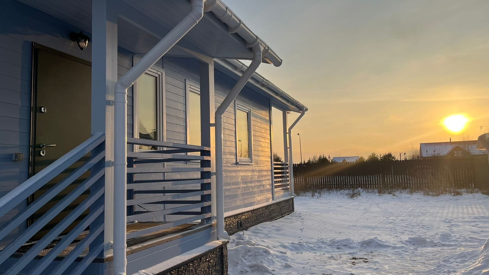 Обложка проекта: Дом с террасой в скандинавском стиле