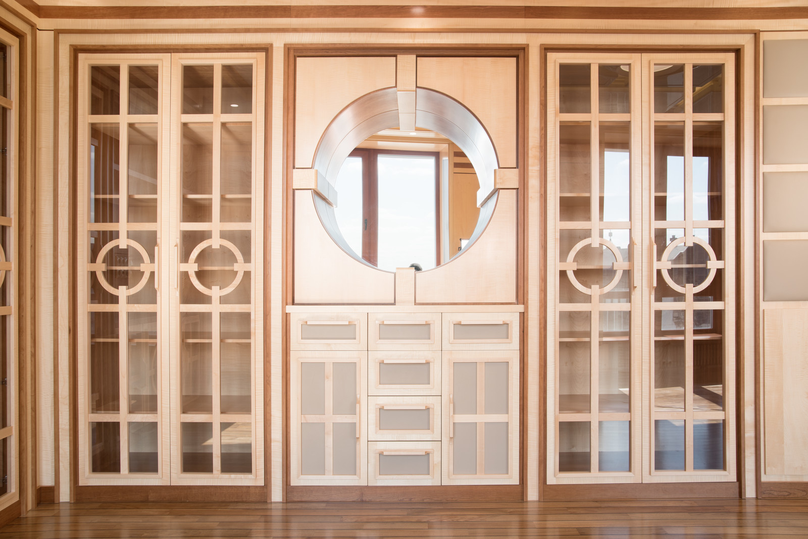 Яхтенный стиль. Элитная мебель