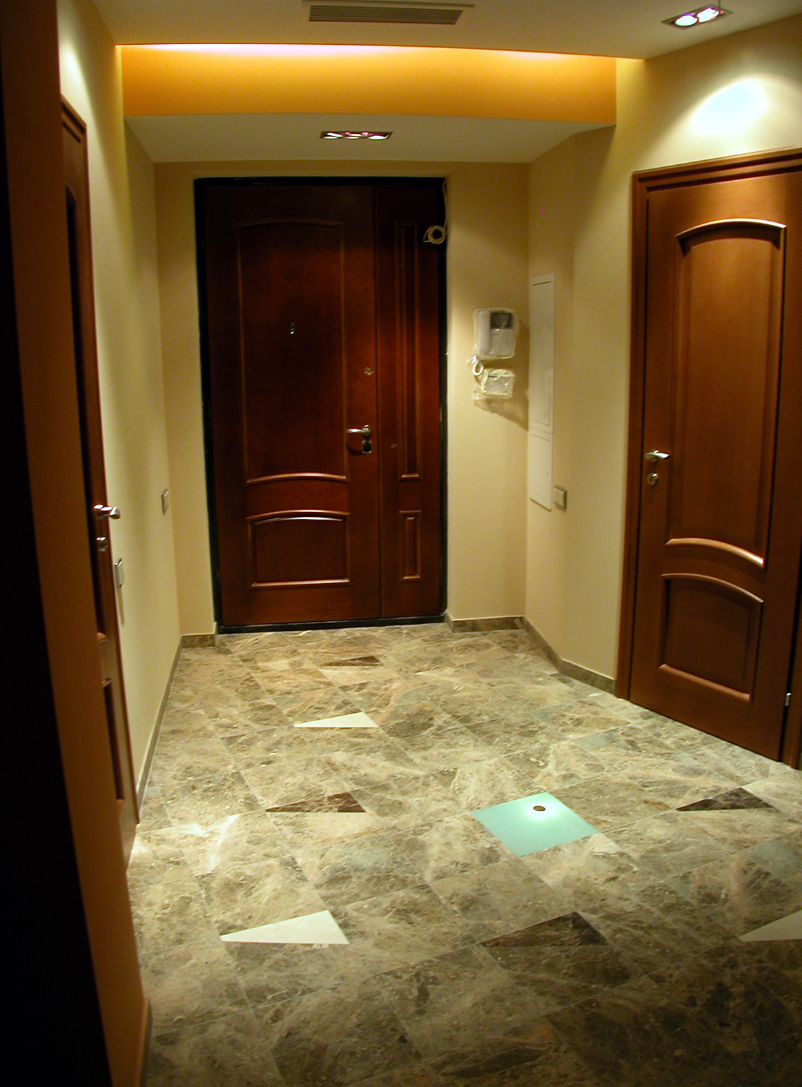 Cvetnoy bylvar (2002)