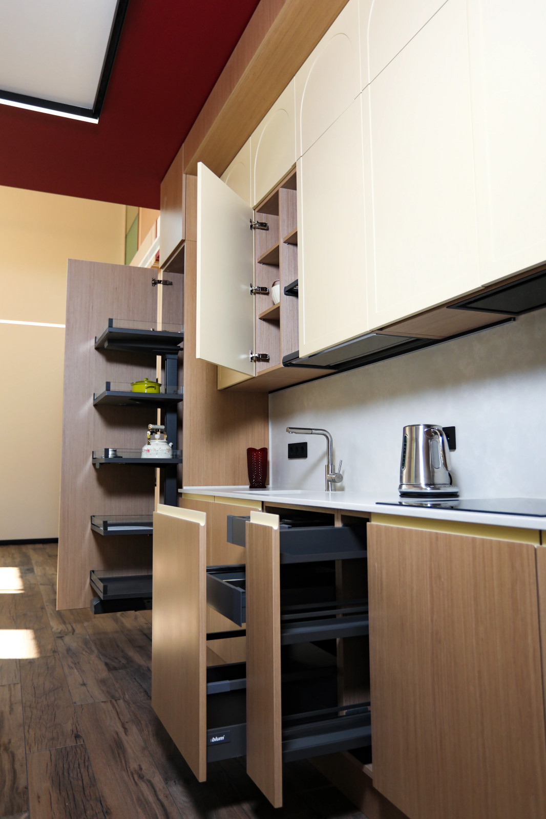 Кухня в загородный дом