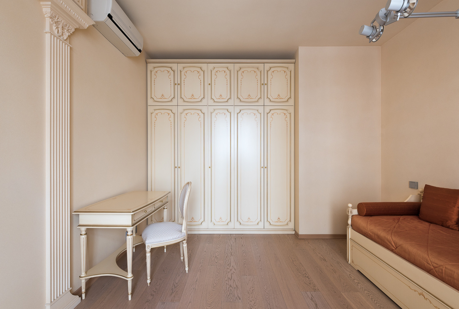 Квартира на Мосфильмовской