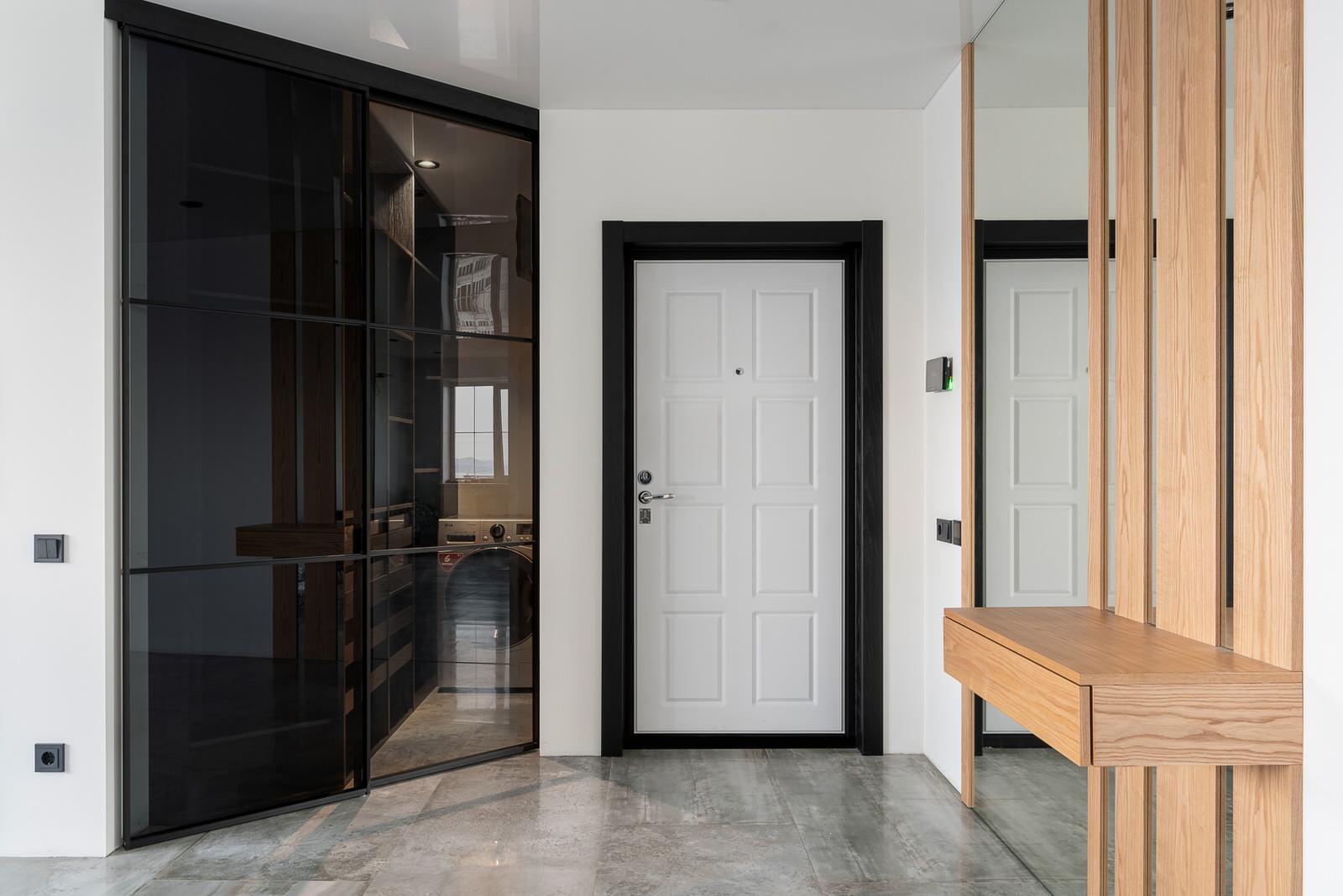 Обложка проекта: Гардеробная с перегородкой S1200