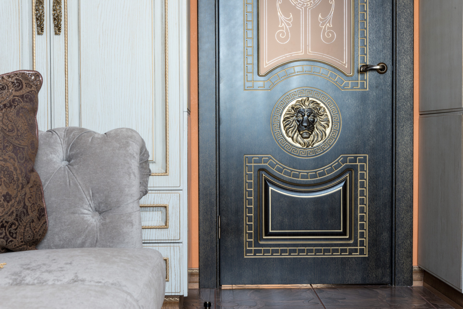 Спальня для гостей в классическом стиле