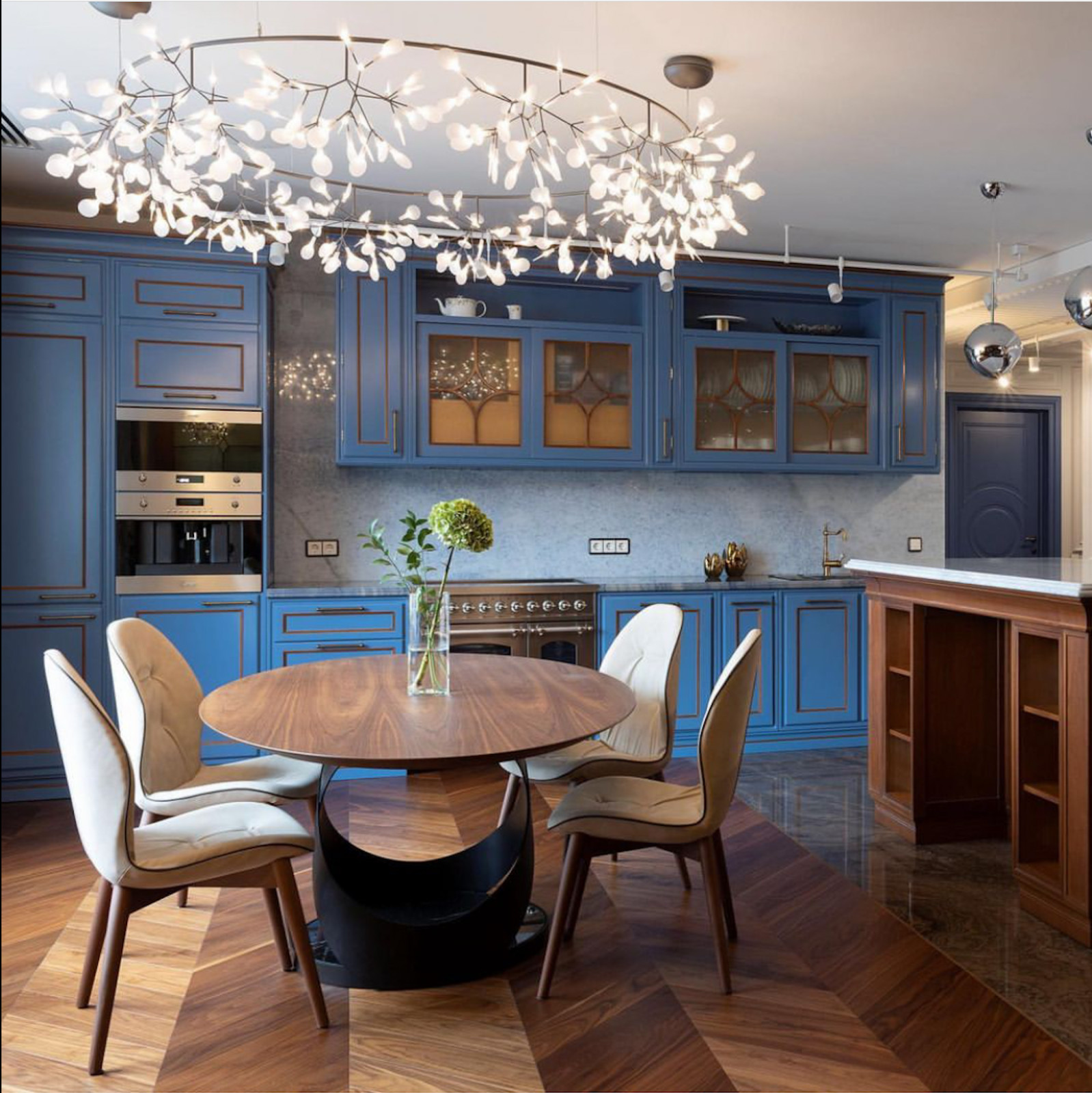 Обложка проекта: Квартира 200 квадратных метров