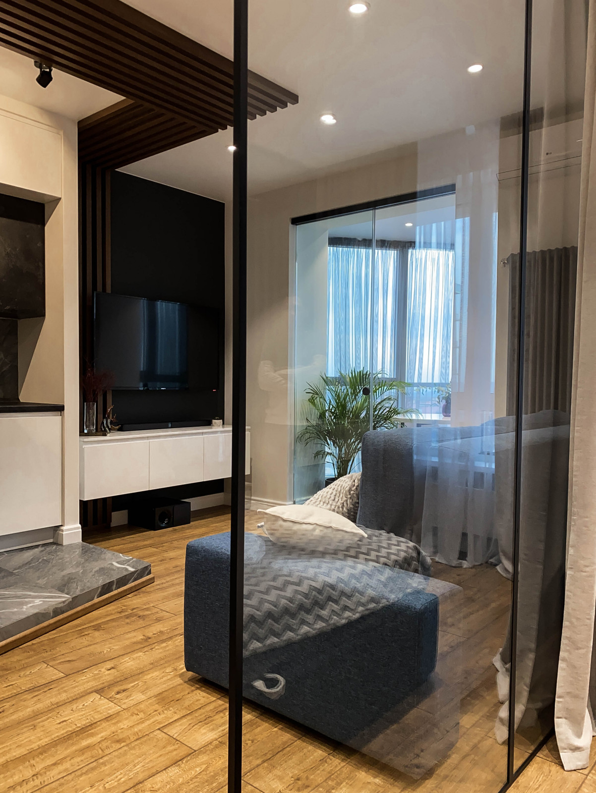 Квартира в ЖК "Седьмой континент"   дизайнера Ирины Ждановой