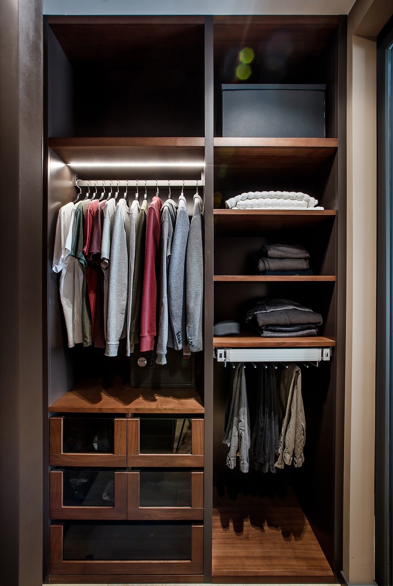 Обложка альбома: мебель