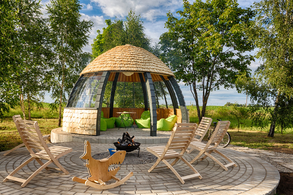 Круглая беседка Тамаго